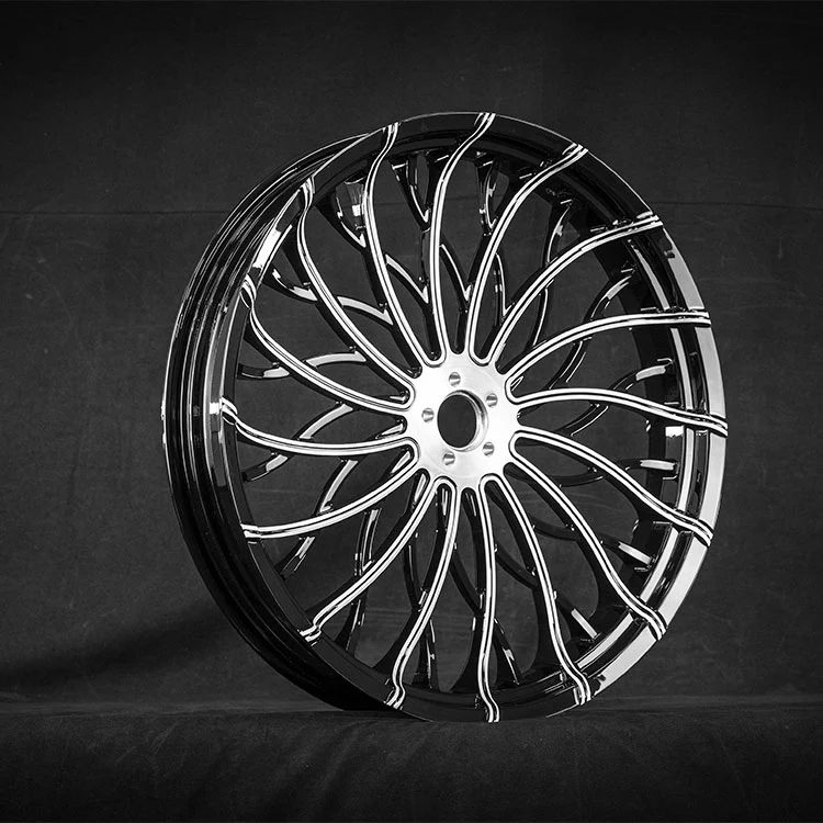 Ruote moto forgiate per cruiser